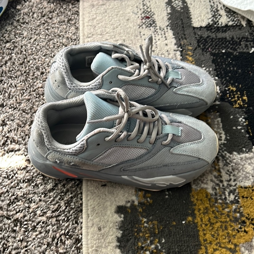 Yeezy 700 ‘Inertia’